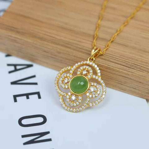 【Nama】Liontin Giok Hetian Bertatahkan Perak S925  【Nomor Barang】10072-2# 【Spesifikasi】Batu mentah: 6*6 cm (termasuk ongkos kirim dan pajak)