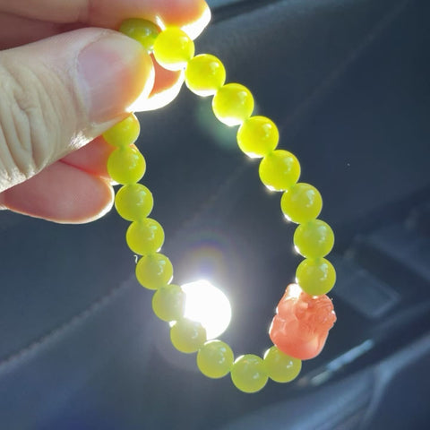 Gelang giok Hetian Xinjiang premium, setiap butir dipilih dengan cermat, berwarna hijau kekuningan, dipadukan dengan batu akik merah Baoshan alami Pixiu, 🍀22 butir, ukuran butir 8mm, termasuk ongkos kirim dan pajak, nomor barang