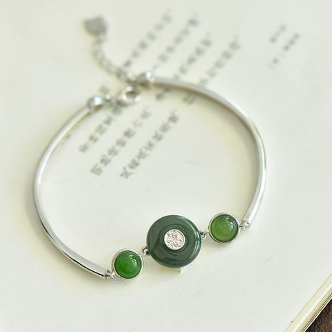 🌷🌷🌷2030Q#925 Gelang Giok Hetian Bertatahkan Perak "Kedamaian dan Keberuntungan". Desain baru, kualitas giok yang bagus, pengerjaan yang indah, sederhana dan elegan. Ukuran giok: 13*13 cm. Termasuk ongkos kirim dan pajak.