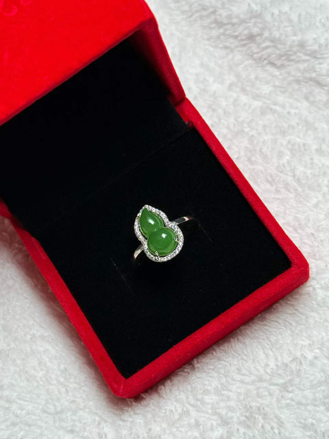 Cincin Labu Hijau Giok Hetian Bertatahkan Berlian Perak Sterling 925 🍀 Membawa keberuntungan dan kedamaian. Ukuran sekitar 14×8mm. Termasuk ongkos kirim dan pajak.