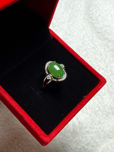 Giok Hetian (nefrit) ✨ Cincin cabochon, S925 bertatahkan halus, hangat dan berkilau, klasik dan elegan dengan aura kemuliaan (ᵒ̤̑ ₀̑ ᵒ̤̑) OMG!💚 Ukuran sekitar 12×8㎜ Termasuk ongkos kirim dan pajak.