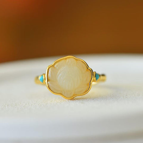 9337-2#S925 Cincin Ruyi Teratai Perak dengan Batu Giok Hetian 👉 Desain baru dan modis, kualitas giok yang hangat dan halus, menarik perhatian dan memukau saat dikenakan✨, ukuran giok: 10*14 mm. Termasuk ongkos kirim dan pajak.
