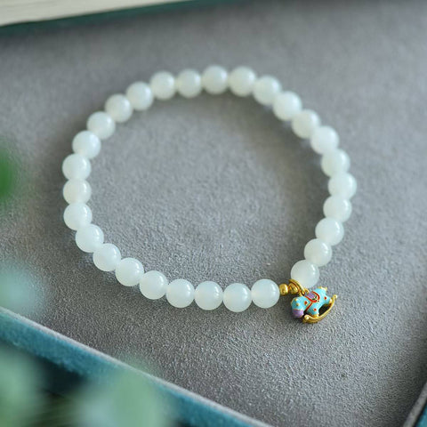 3176# Gelang giok putih Hetian dipadukan dengan perak S925, model kuda goyang, 6mm, 29 butir. Gelang manik-manik giok putih yang indah, warnanya yang lembut memancarkan keanggunan feminin. Termasuk ongkos kirim dan pajak.