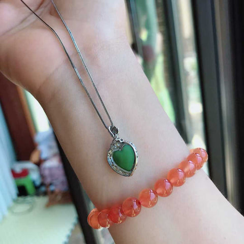 Liontin kalung giok, terbuat dari perak sterling 925, termasuk liontin lotus perak sterling 925 (11/13mm). Harga sudah termasuk ongkos kirim dan pajak.