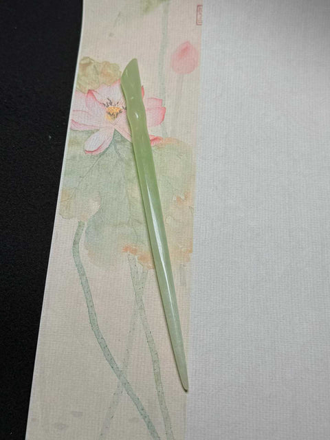 Memancarkan kesan lembut dan elegan~ Motif bunga yang unik, ukuran sekitar: 16~18cm. Ongkos kirim dan pajak sudah termasuk.