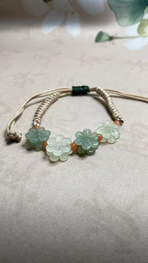 Kedamaian dan Keamanan di Segala Musim: Gelang giok Xiuyan yang indah dengan aksesori halus, ukuran: 15 x 7 mm, termasuk ongkos kirim dan pajak.