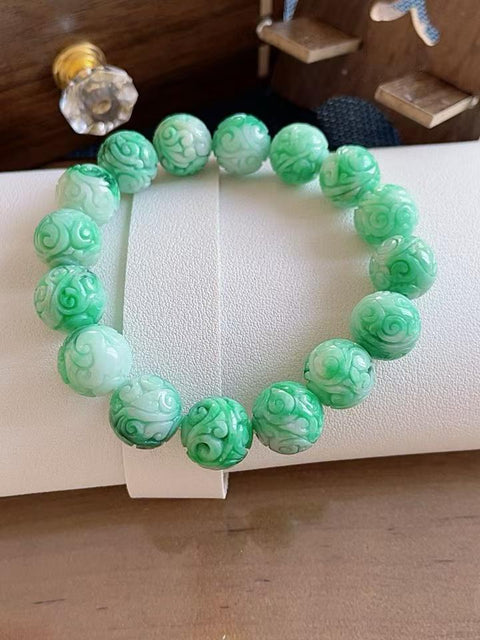 Gelang giok alami, terbuat dari material tambang lama, dengan tekstur halus dan hangat, ukiran yang indah, dan hasil akhir yang sangat menawan. Nilai yang sangat baik untuk uang Anda. Ukuran 1,2m. Termasuk ongkos kirim dan pajak.