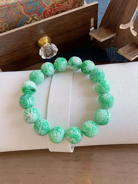 Gelang giok alami, terbuat dari material tambang lama, dengan tekstur halus dan hangat, ukiran yang indah, dan hasil akhir yang sangat menawan. Nilai yang sangat baik untuk uang Anda. Ukuran 1,2m. Termasuk ongkos kirim dan pajak.