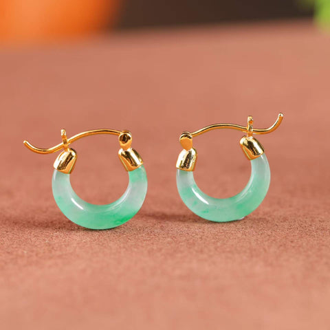 F62008-2# Anting Manset Berbentuk Bulan dari Perak Sterling 925 dengan Giok Afrika. Desain unik, segar dan elegan, penuh dan tiga dimensi, serbaguna untuk pemakaian sehari-hari. Ukuran: 15*18 cm. Termasuk ongkos kirim dan pajak.