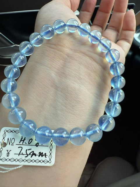 Gelang akuamarin alami dan tembus cahaya, diameter 7,5 mm, harga sudah termasuk ongkos kirim dan pajak.