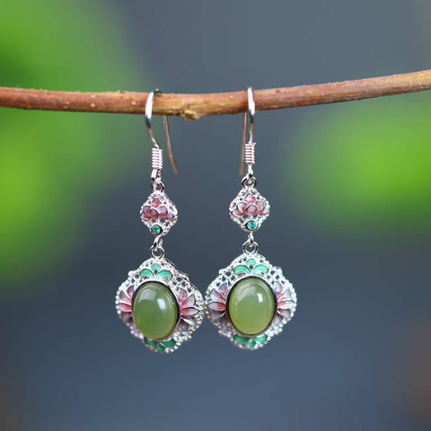 5034Q# 9583Q#S925 Anting-anting enamel cabochon giok Hetian bertatahkan perak dengan aksen zirkonium (6 x 8 buah) dan cincin (6 x 8 buah) termasuk ongkos kirim dan pajak.