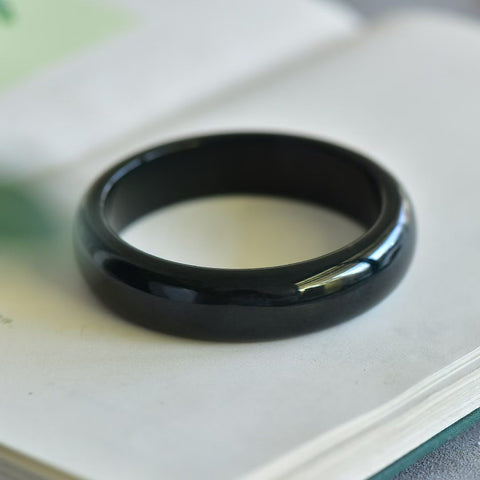 2994# Gelang giok Hetian Xinjiang yang lebar dan indah, ukuran 54-62, termasuk ongkos kirim dan pajak.