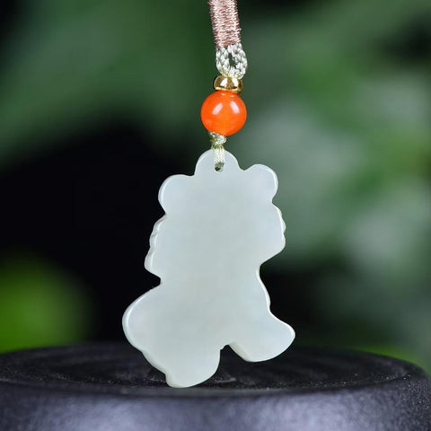 3079# Giok Hetian "Harimau" yang Indah - Seekor harimau yang perkasa dan megah, dengan pengerjaan yang teliti dan kualitas giok yang bersih. 32*25mm (termasuk ongkos kirim dan pajak).