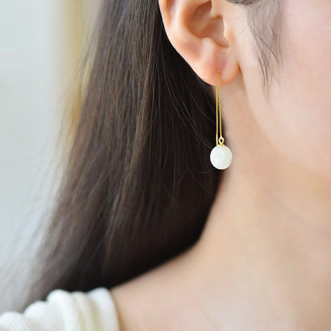 Anting-anting gesper pengaman giok Hetian bertatahkan perak 5115-2#s925, 10×10 cm, termasuk ongkos kirim dan pajak.