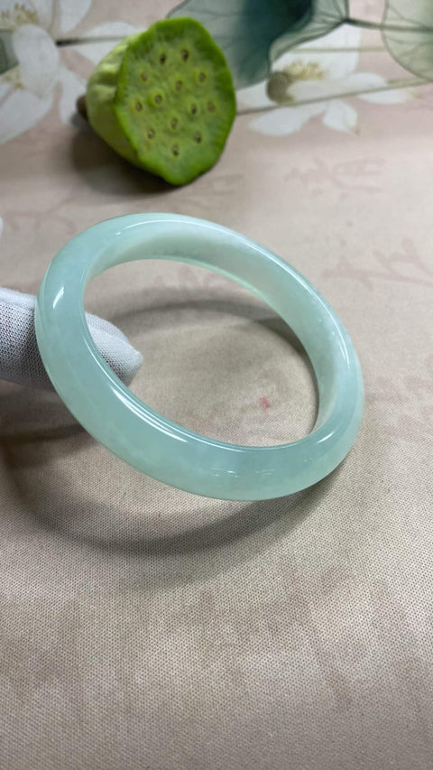 Giok Xiuyan yang istimewa – Jelly Biru Langit, gelang, berkilau dan biru es, diameter dalam: 60mm, lebar tepi: 12,2mm, termasuk ongkos kirim dan pajak.