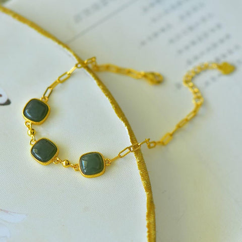 8287Q-2# Gelang perak 925 bertatahkan giok Hetian. Desain baru dan unik, pengerjaan yang indah, dan menonjol dari yang lain. Termasuk ongkos kirim dan pajak.