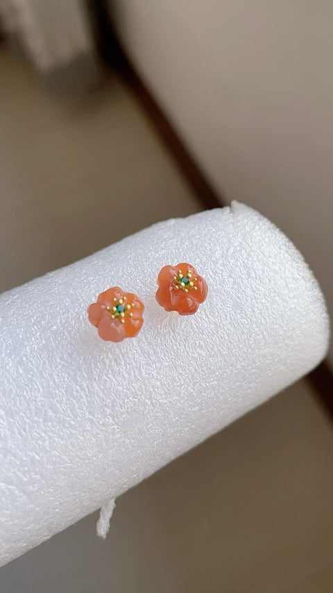 Anting-anting batu akik merah alami, tembus cahaya dan berkilau, gaya musim panas yang bersih dan menyegarkan, terbuat dari perak 925, ukuran 1,0 x 1,0, termasuk ongkos kirim dan pajak.
