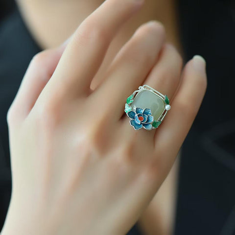 Cincin Bunga Keberuntungan dan Kemakmuran Giok Hetian Perak 9539#925 💍 Pengerjaan yang indah, desain sederhana namun elegan. Ukuran giok: 14*14 cm. Termasuk ongkos kirim dan pajak.