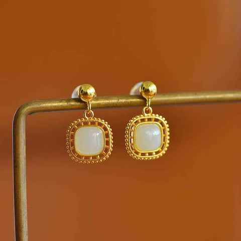 8547# Anting-anting persegi perak S925 bertatahkan giok Hetian (batu permata 6*6mm, termasuk ongkos kirim dan pajak).