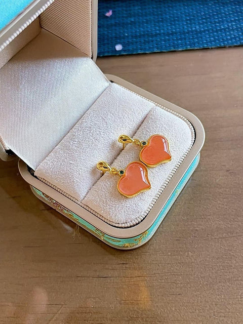 Anting-anting batu akik merah alami, sangat tembus cahaya, tersedia dalam warna terang dan gelap, terlihat sangat cantik di telinga, ukuran 13 x 10 mm, termasuk ongkos kirim dan pajak.