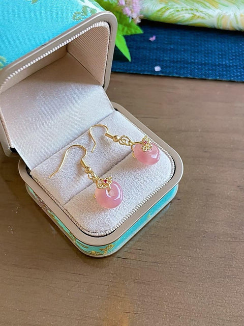Anting-anting dari garam alami, sangat tembus cahaya, warna merah muda terang, merah muda lembut yang sangat halus, ukuran 1.1, termasuk ongkos kirim dan pajak.