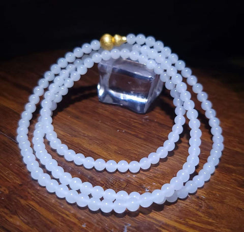 Giok Hetian [bahan Qinghai], cocok untuk kalung, gelang multiuntai, dan manik-manik; putih kualitas terbaik; giok Hetian 4mm, termasuk ongkos kirim dan pajak.
