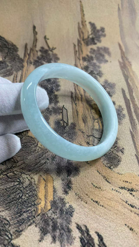 Gelang giok Xiuyan tipe es yang indah - permata biru langit, diameter dalam: 60,5 mm, lebar tepi: 13 mm, termasuk ongkos kirim dan pajak.