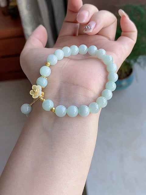 Gelang giok alami, material tambang lama, diameter 8mm. Harga sudah termasuk ongkos kirim dan pajak.