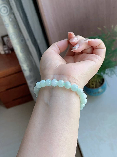 Gelang giok alami, material tambang lama, diameter 8mm. Harga sudah termasuk ongkos kirim dan pajak.