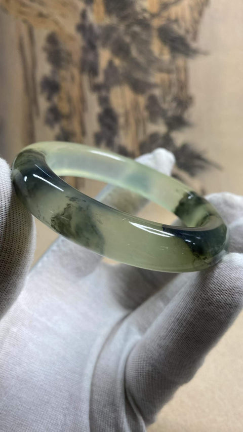 Gelang giok Xiuyan yang indah dengan desain lukisan musim semi sapuan tinta, diameter dalam: 55,9 mm, lebar tepi: 12,6 mm, termasuk ongkos kirim dan pajak, nomor barang 202609291612
