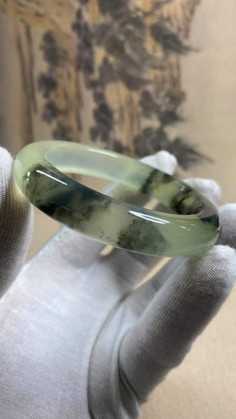 Gelang giok Xiuyan yang indah dengan desain lukisan musim semi sapuan tinta, diameter dalam: 55,9 mm, lebar tepi: 12,6 mm, termasuk ongkos kirim dan pajak, nomor barang 202609291612