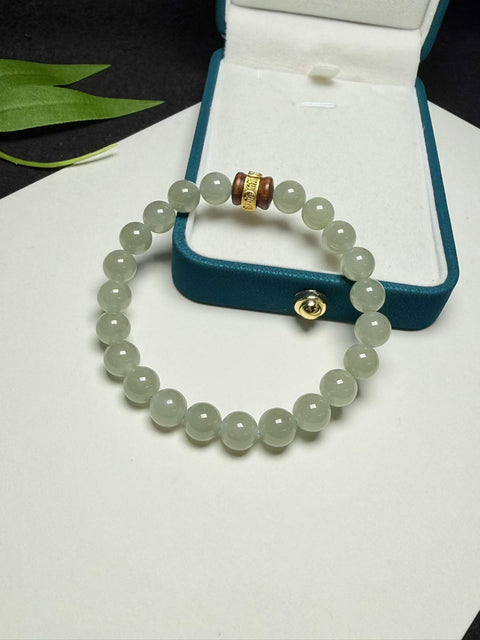 Gelang giok Hetian Qiemo biru dengan warna biru keabu-abuan berkualitas tinggi. Ukuran: sekitar 8mm. Harga sudah termasuk ongkos kirim dan pajak.