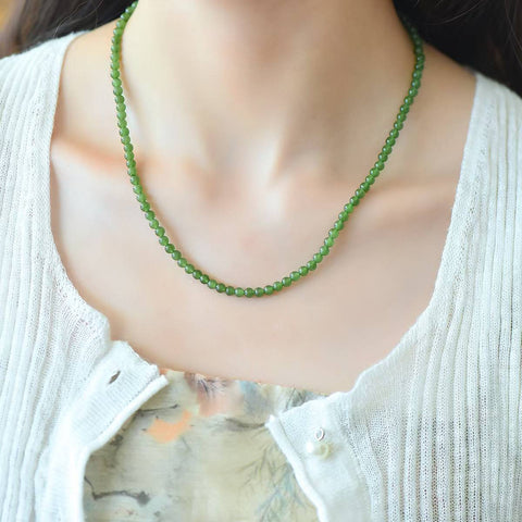 3208# Kalung giok Hetian, 4mm, kilau hijau, termasuk ongkos kirim dan pajak.