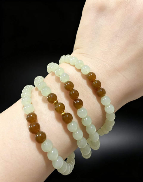 Gelang giok Hetian empat untai 6mm! Bisa juga dipakai sebagai kalung! Ongkos kirim dan pajak sudah termasuk.