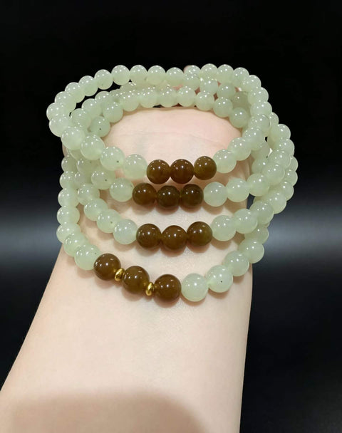 Gelang giok Hetian empat untai 6mm! Bisa juga dipakai sebagai kalung! Ongkos kirim dan pajak sudah termasuk.