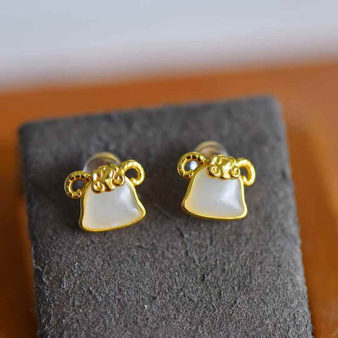 8859-2#s925 Anting Domba Giok Hetian Bertatahkan Perak (Batu Lepas): 6×8 cm, termasuk ongkos kirim dan pajak.