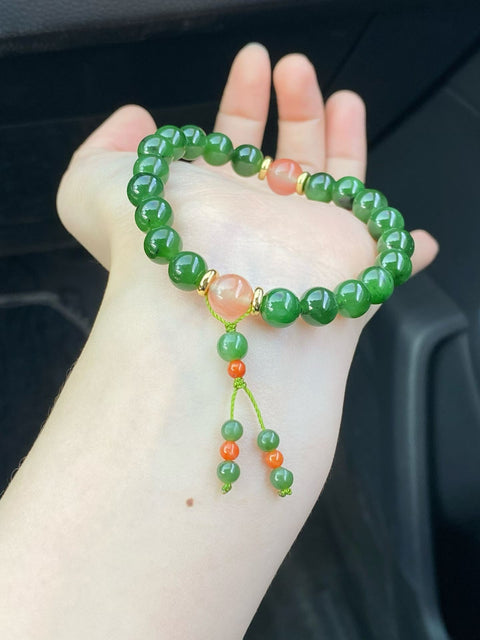 Gelang giok Hetian, penawaran spesial! Termasuk manik-manik akik merah. Ukuran: 8mm. Tampilan elegan dan mewah. Termasuk ongkos kirim dan pajak.