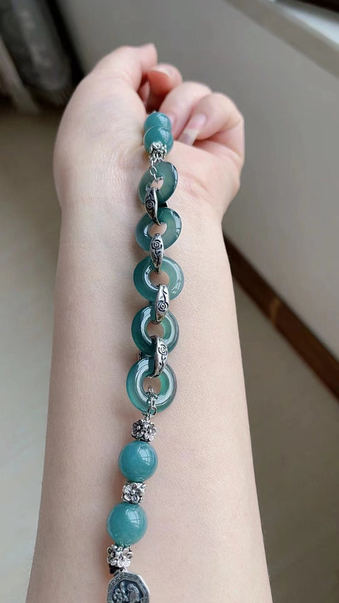 Gelang giok alami, tembus pandang sangat baik, ukuran 1.5, termasuk ongkos kirim dan pajak.