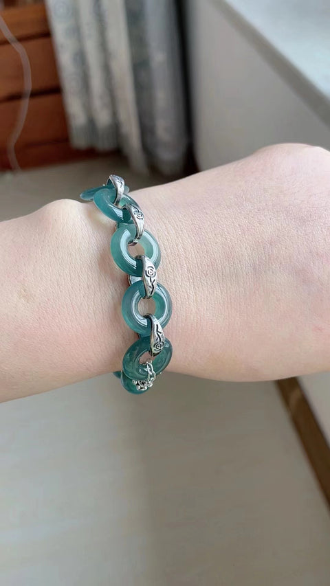 Gelang giok alami, tembus pandang sangat baik, ukuran 1.5, termasuk ongkos kirim dan pajak.