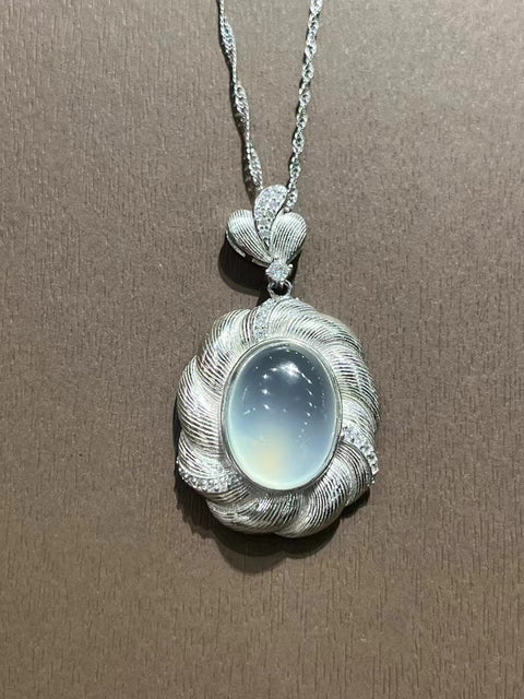 Kalung Giok Alami Ukuran 17 * 13mm Ditetapkan dalam 925 Perak Giok bersih, halus dan hangat Termasuk ongkos kirim dan pajak.