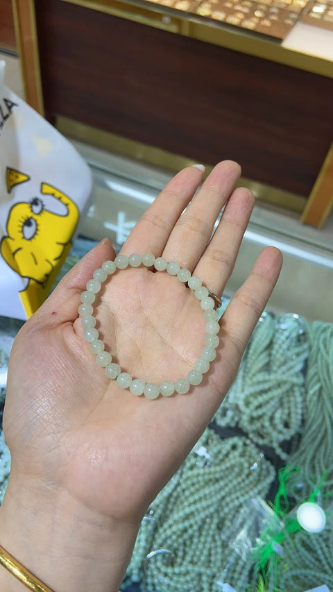 6041 Gelang Manik-manik Giok Hetian Jade 6mm Giok hangat dan halus dengan efek yang menarik Termasuk pajak pengiriman