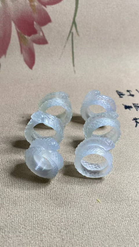 Cincin Es Giok Giok Cui Halus Ukuran 15-20mm Ukiran Tangan Giok Halus Termasuk Pengiriman & Pajak