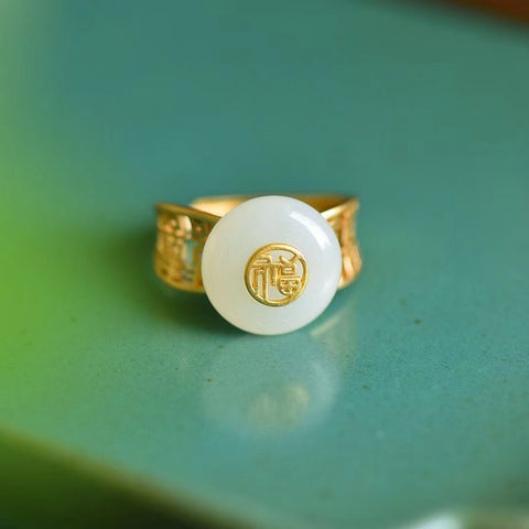 9455 Cincin Giok Hetian Alami yang terbuat dari perak 925; Giok yang bersih, halus, dan hangat; Gaya termasuk pajak pengiriman