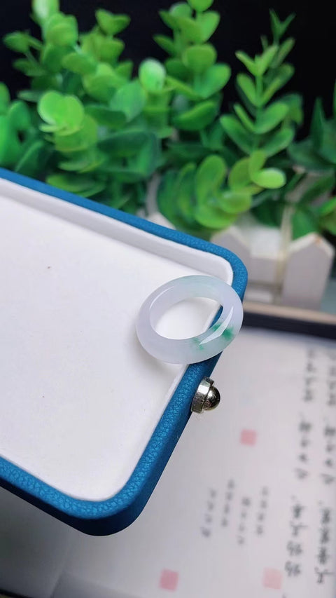 Cincin Batu Giok Alami Bahan Pit Tua Bahan Hangat Hangat Bawah Ukuran Kepala Penuh 16.7mm Sudah Termasuk Pajak Pengiriman