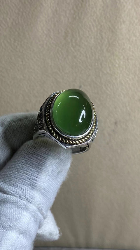 Cincin pria berbahan giok alami 180 set dengan warna perak 925 Ukuran 15 * 20mm Giok bersih, halus dan hangat Sudah termasuk ongkos kirim dan pajak.