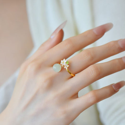 Cincin Perak Sterling S925 dengan Manik-manik Giok Hetian 8mm dan Enamel - 9034Q-2# Ukuran batu 8×8mm, gratis ongkos kirim dan pajak.