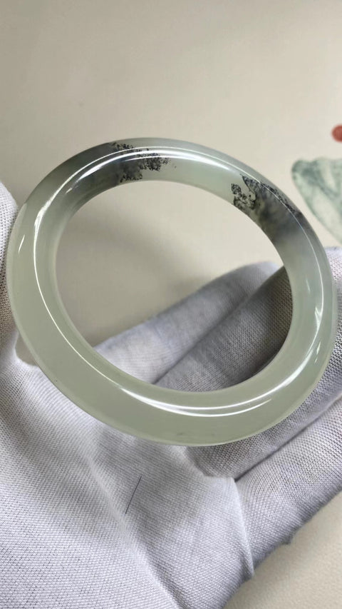 Gelang Warna Musim Semi Es Giok Cui Giok Alami Ukuran 58-60mm Ukuran 59.2mm Lebar Sisi 11.5mm Giok terjadi secara alami Pola pengiriman acak Pajak pengiriman sudah termasuk.