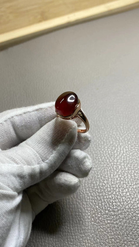 Cincin Garnet Alami Ukuran 12 * 14mm yang terbuat dari perak sterling s925 dengan tali yang dapat disesuaikan Kotak kado Sudah termasuk pajak pengiriman.