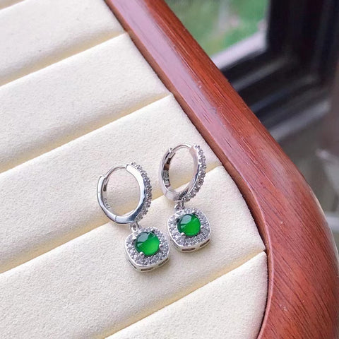 Anting-anting Giokit Guatemala Alami yang Dirancang dengan Kilau Perak 925 Sudah Termasuk Pajak Pengiriman