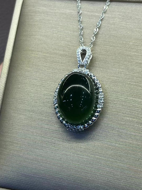 Kalung Giok Alam 180 dari Perak 925 Ukuran 14 * 19mm Giok bersih dan baik-baik saja Termasuk ongkos kirim dan pajak.